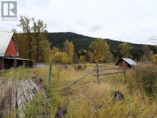 1608 Chase Falkland Road, Chase, British Columbia  V0E 1M1 - Photo 17 - 10341453