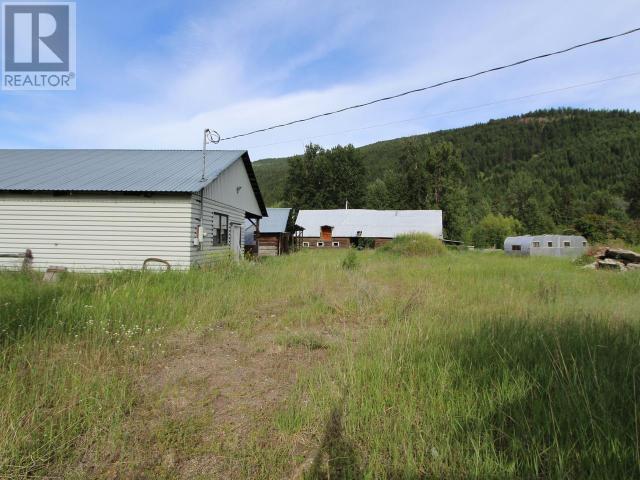 1608 Chase Falkland Road, Chase, British Columbia  V0E 1M1 - Photo 18 - 10341453