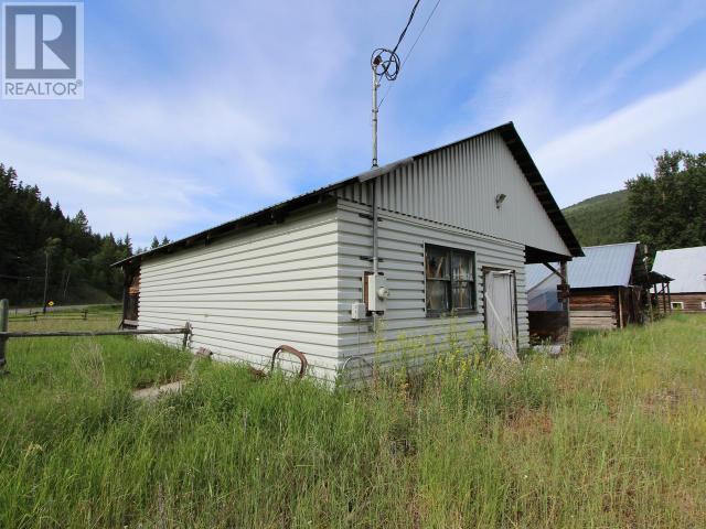 1608 Chase Falkland Road, Chase, British Columbia  V0E 1M1 - Photo 19 - 10341453