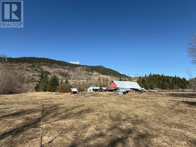 1608 Chase Falkland Road, Chase, British Columbia  V0E 1M1 - Photo 25 - 10341453