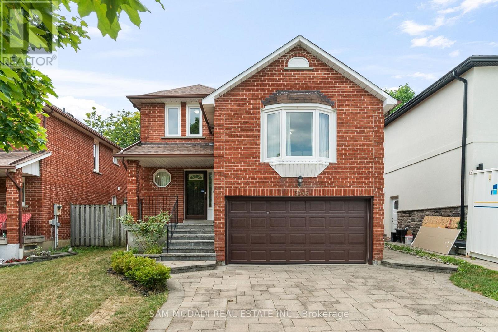 3346 Palgrave Road, Mississauga, Ontario  L5B 3E8 - Photo 1 - W12321923