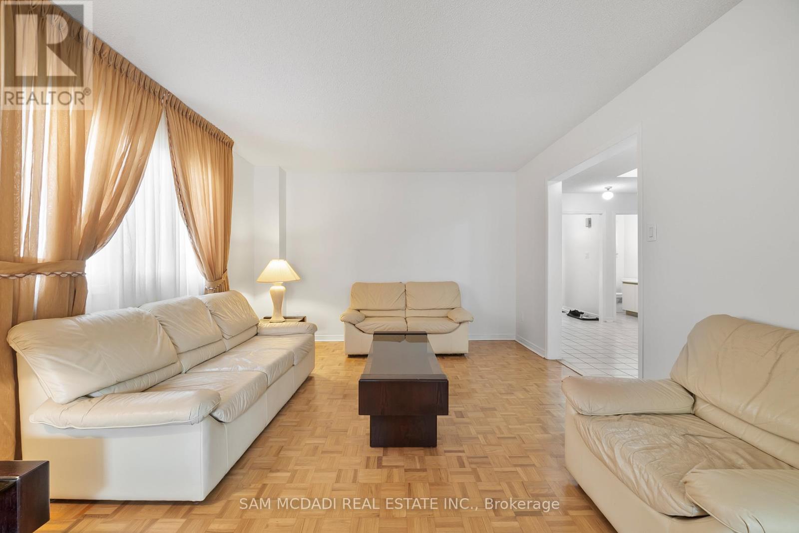 3346 Palgrave Road, Mississauga, Ontario  L5B 3E8 - Photo 16 - W12321923