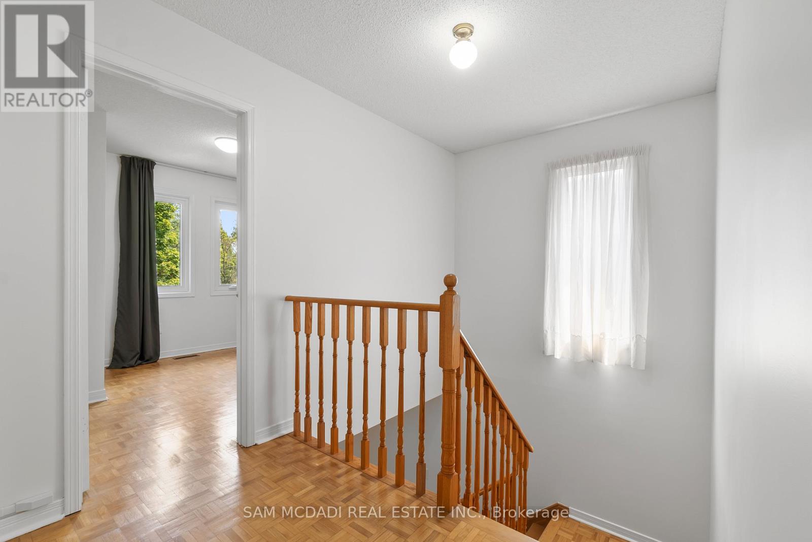 3346 Palgrave Road, Mississauga, Ontario  L5B 3E8 - Photo 30 - W12321923