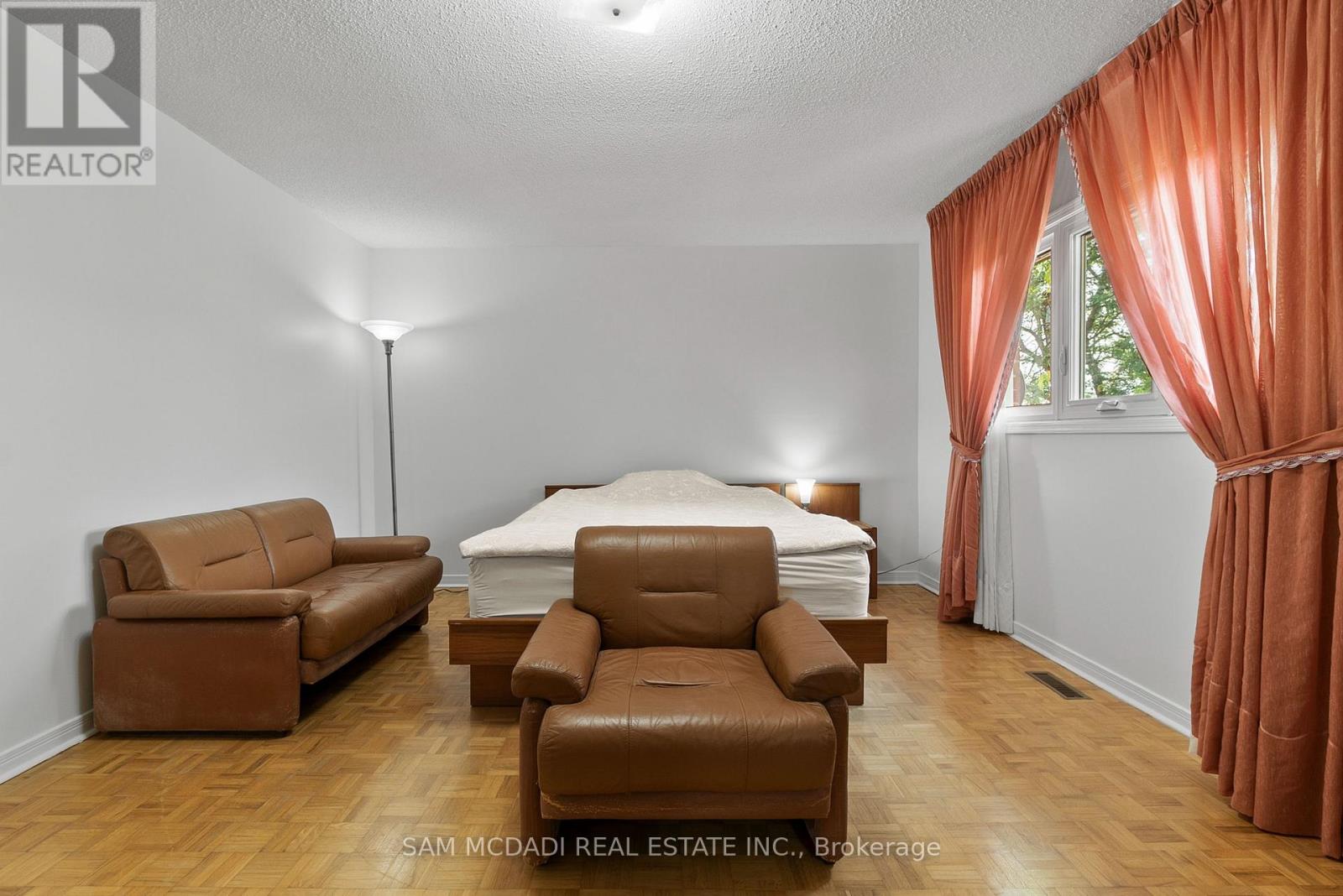 3346 Palgrave Road, Mississauga, Ontario  L5B 3E8 - Photo 39 - W12321923