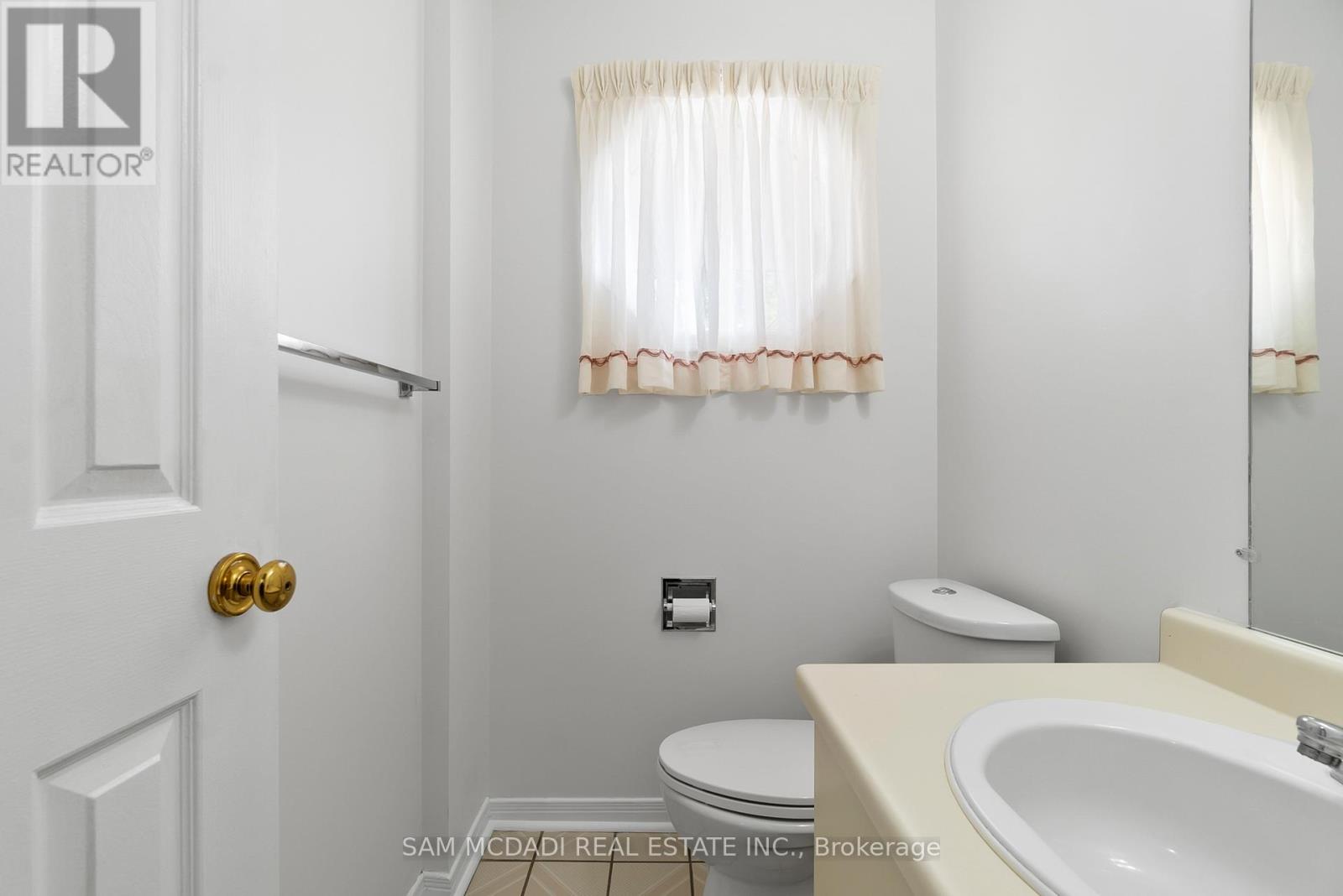 3346 Palgrave Road, Mississauga, Ontario  L5B 3E8 - Photo 7 - W12321923