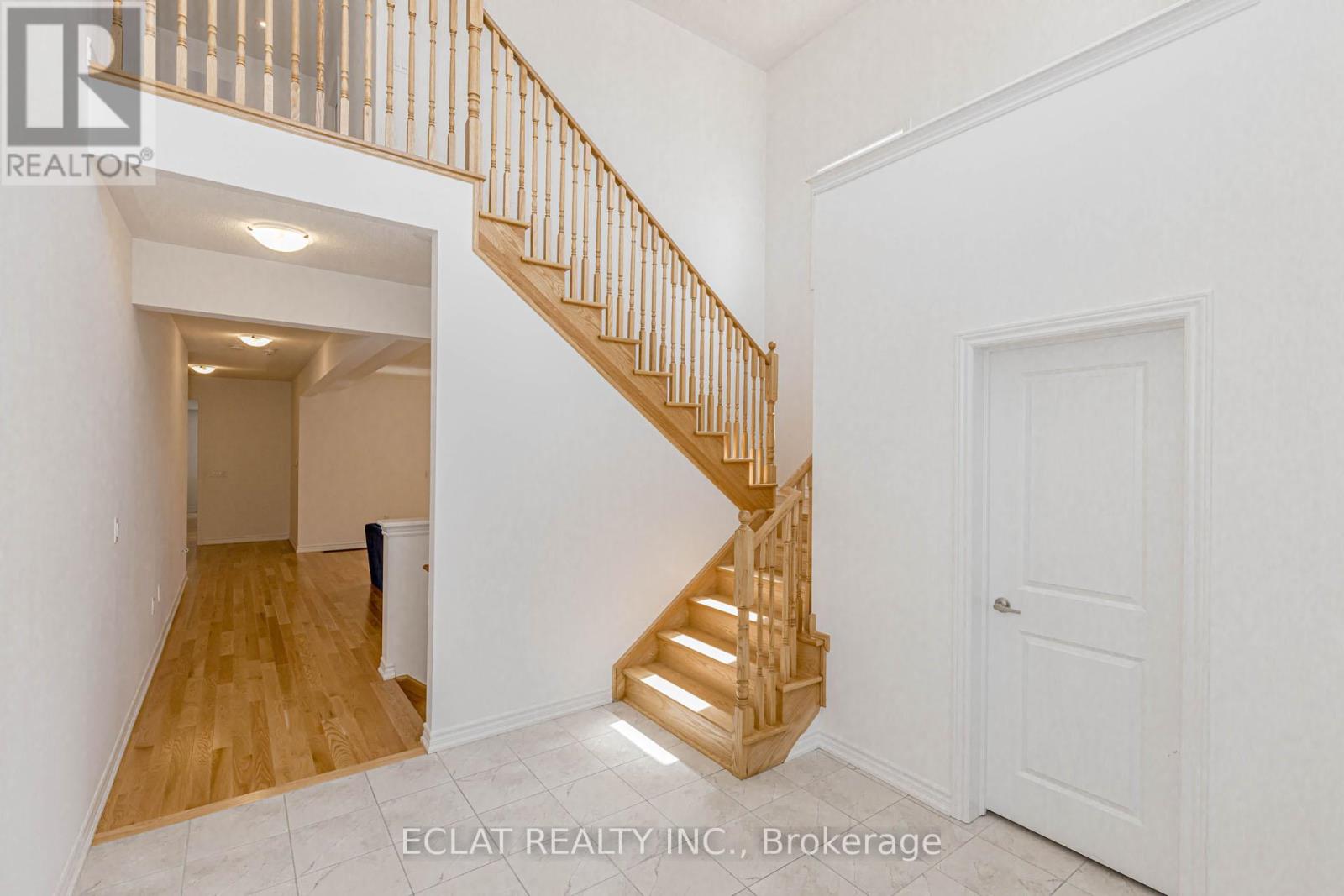 329 Russell Street, Southgate, Ontario  N0C 1B0 - Photo 5 - X12287028