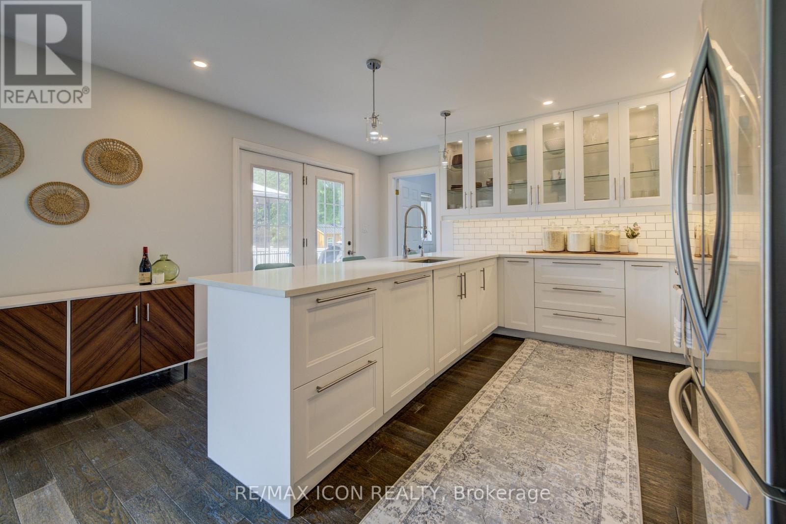 17 Minto Pines Road, Minto, Ontario  N0G 2L0 - Photo 15 - X12321914