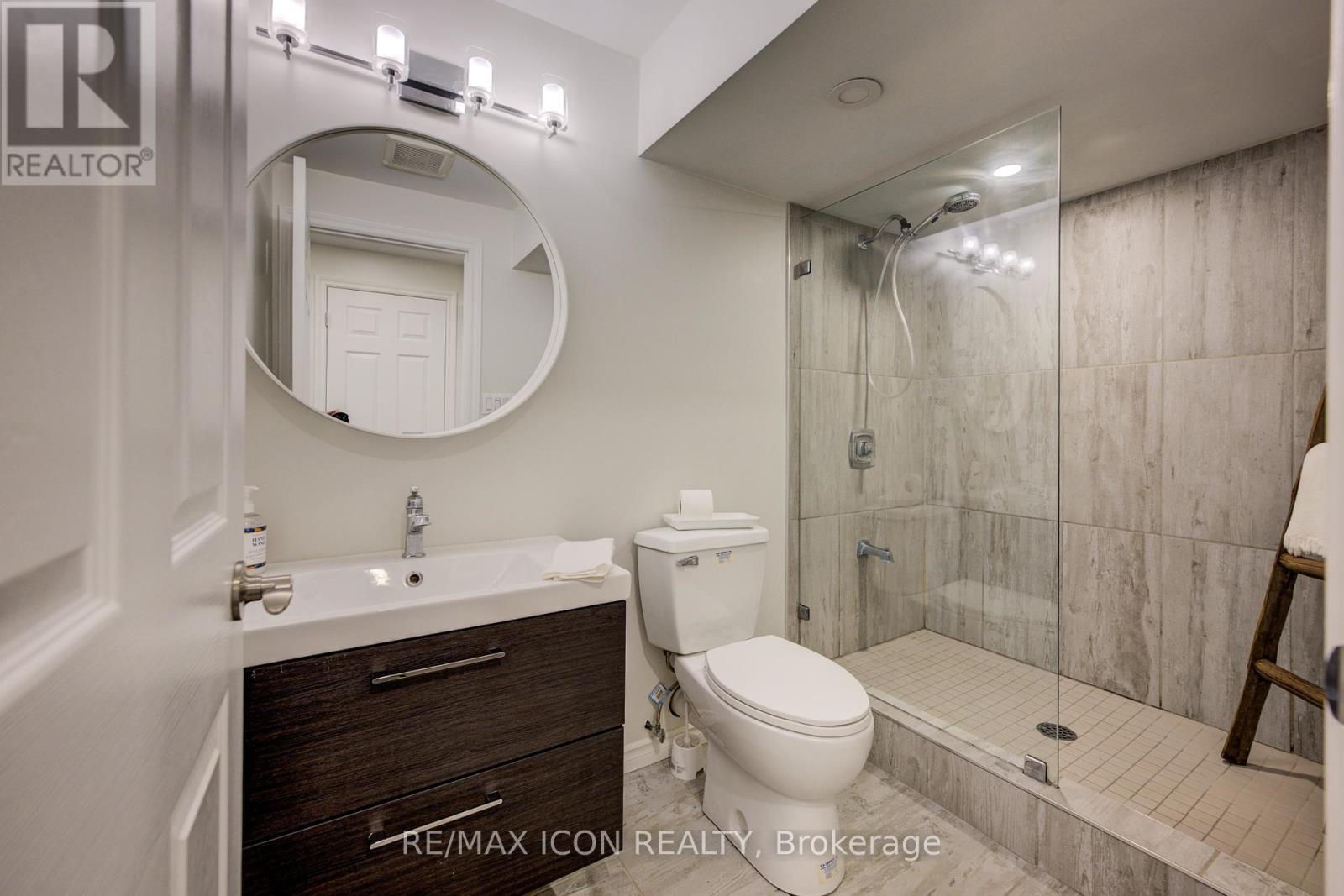 17 Minto Pines Road, Minto, Ontario  N0G 2L0 - Photo 41 - X12321914