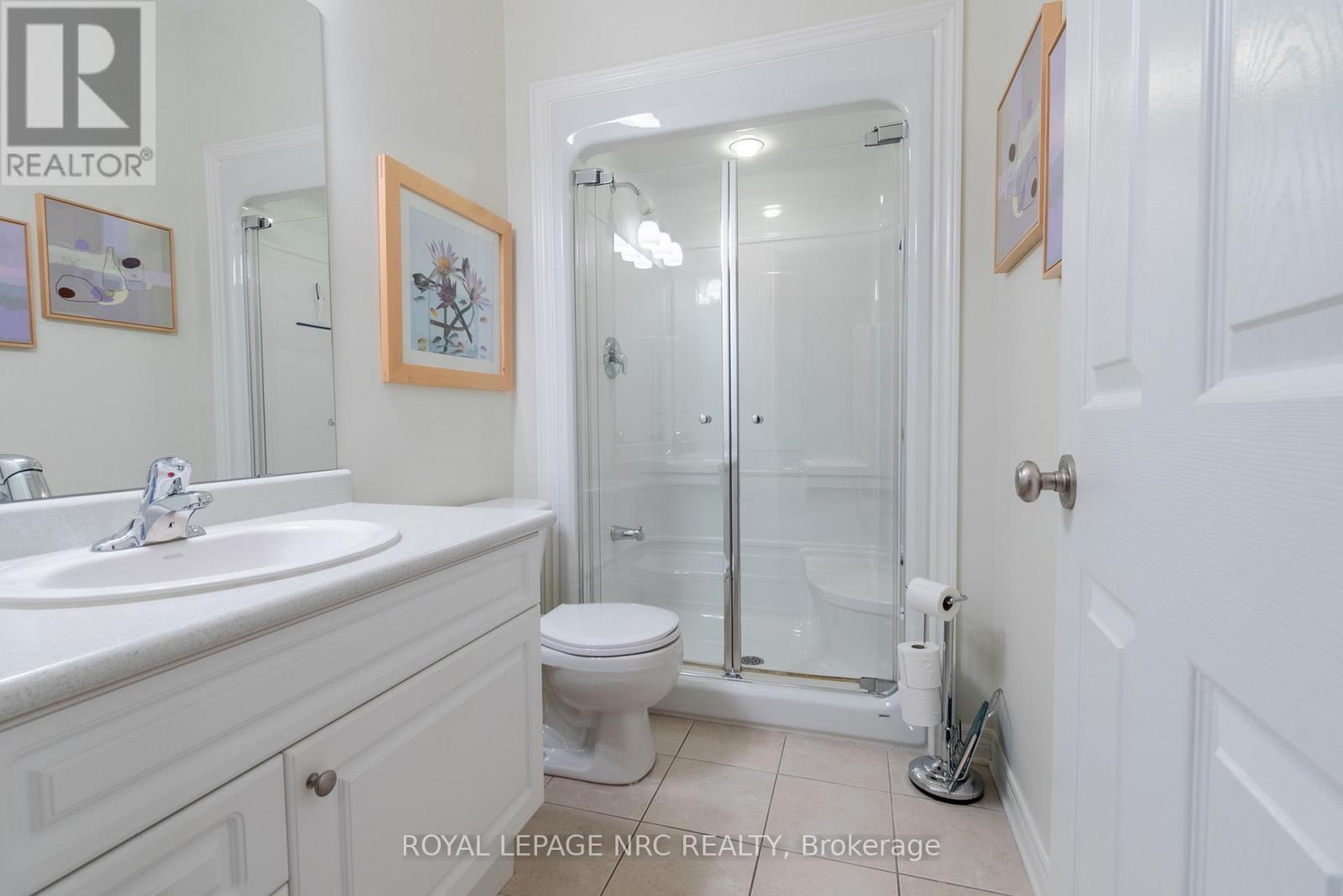39 Loretta Drive, Niagara-On-The-Lake, Ontario  L0S 1T0 - Photo 20 - X12321916