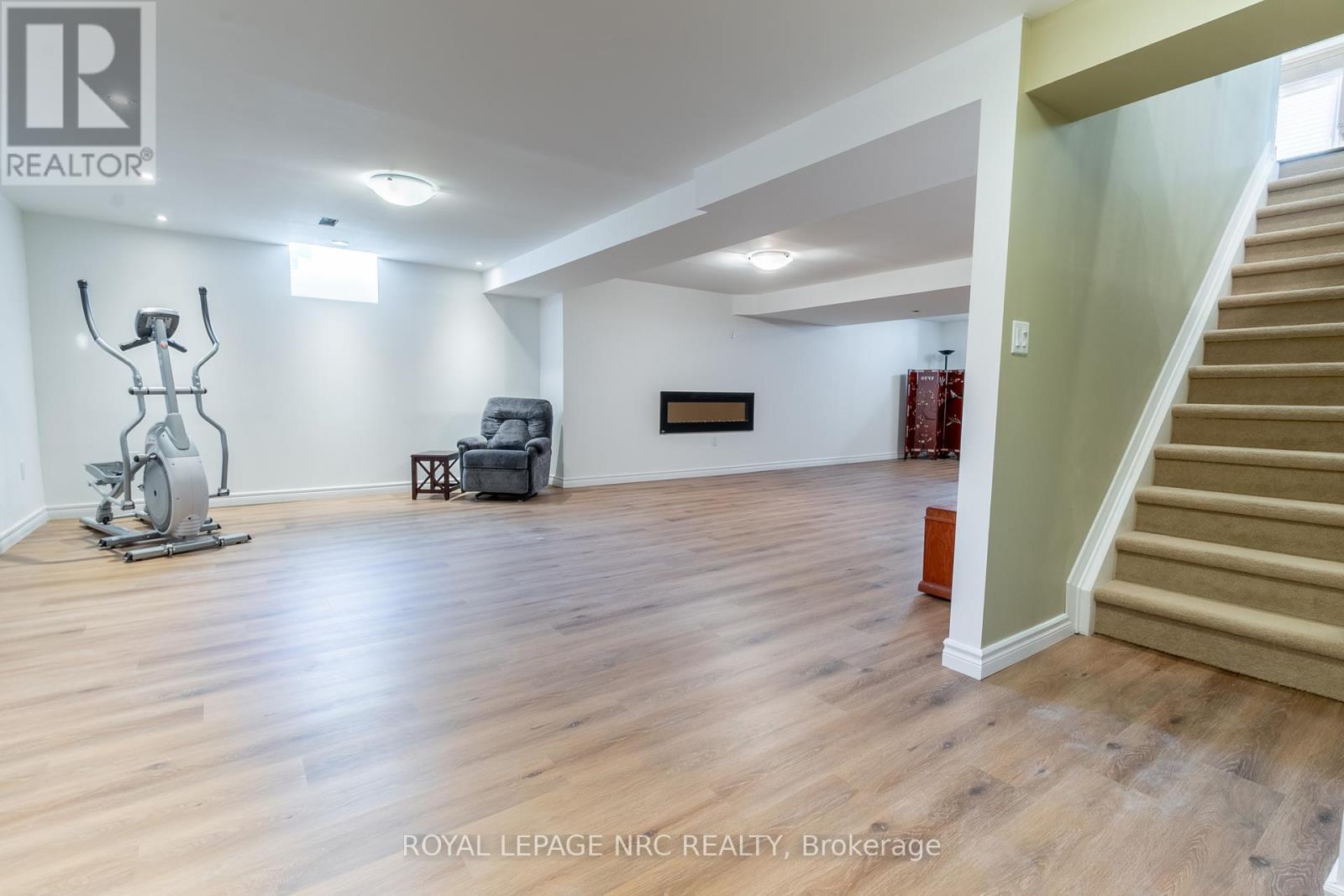 39 Loretta Drive, Niagara-On-The-Lake, Ontario  L0S 1T0 - Photo 27 - X12321916