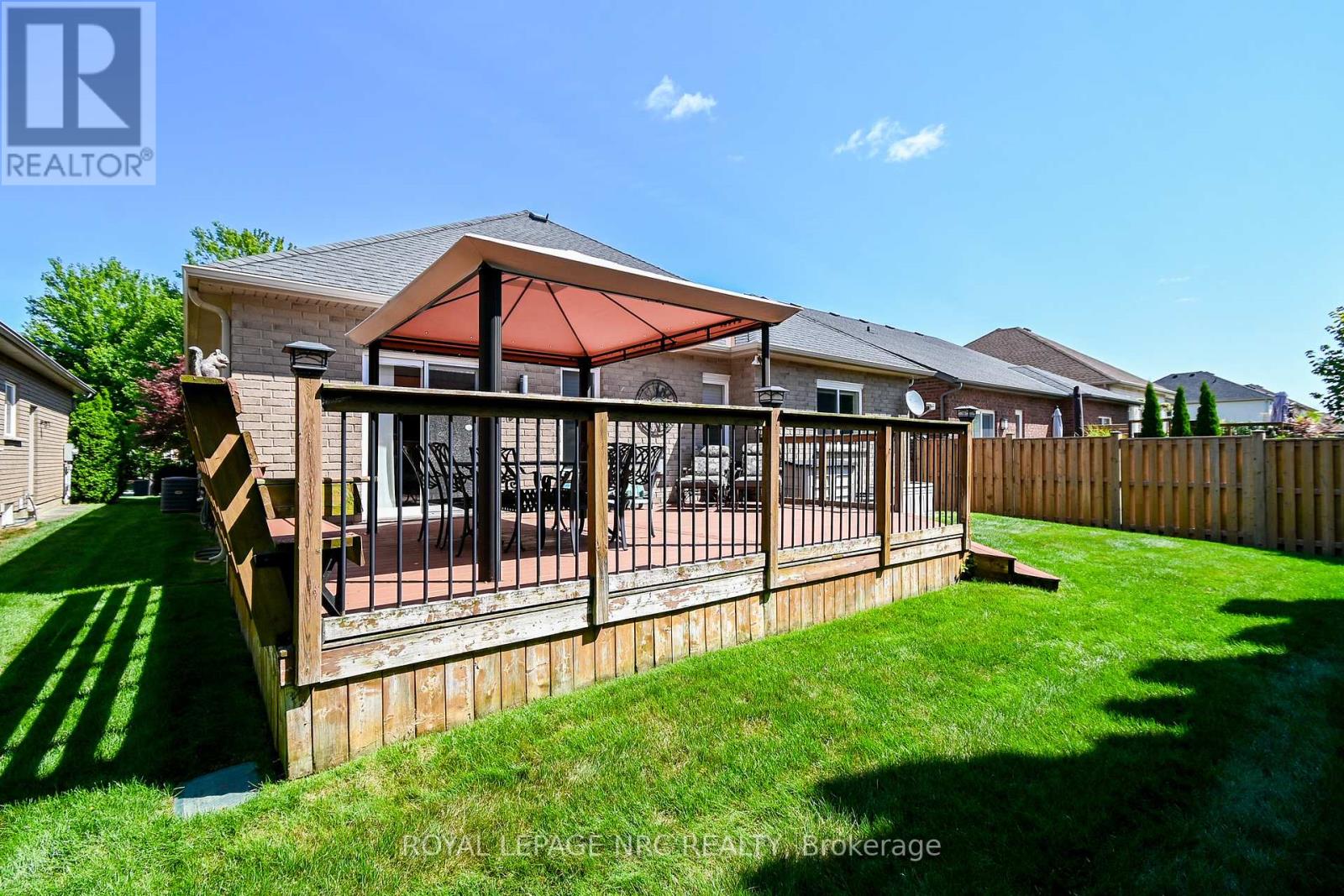 39 Loretta Drive, Niagara-On-The-Lake, Ontario  L0S 1T0 - Photo 33 - X12321916