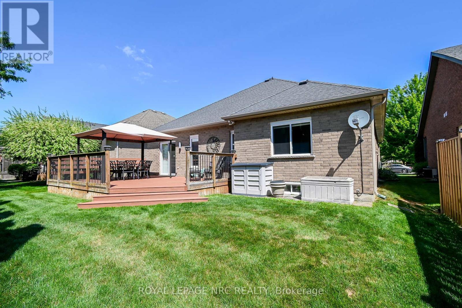 39 Loretta Drive, Niagara-On-The-Lake, Ontario  L0S 1T0 - Photo 35 - X12321916
