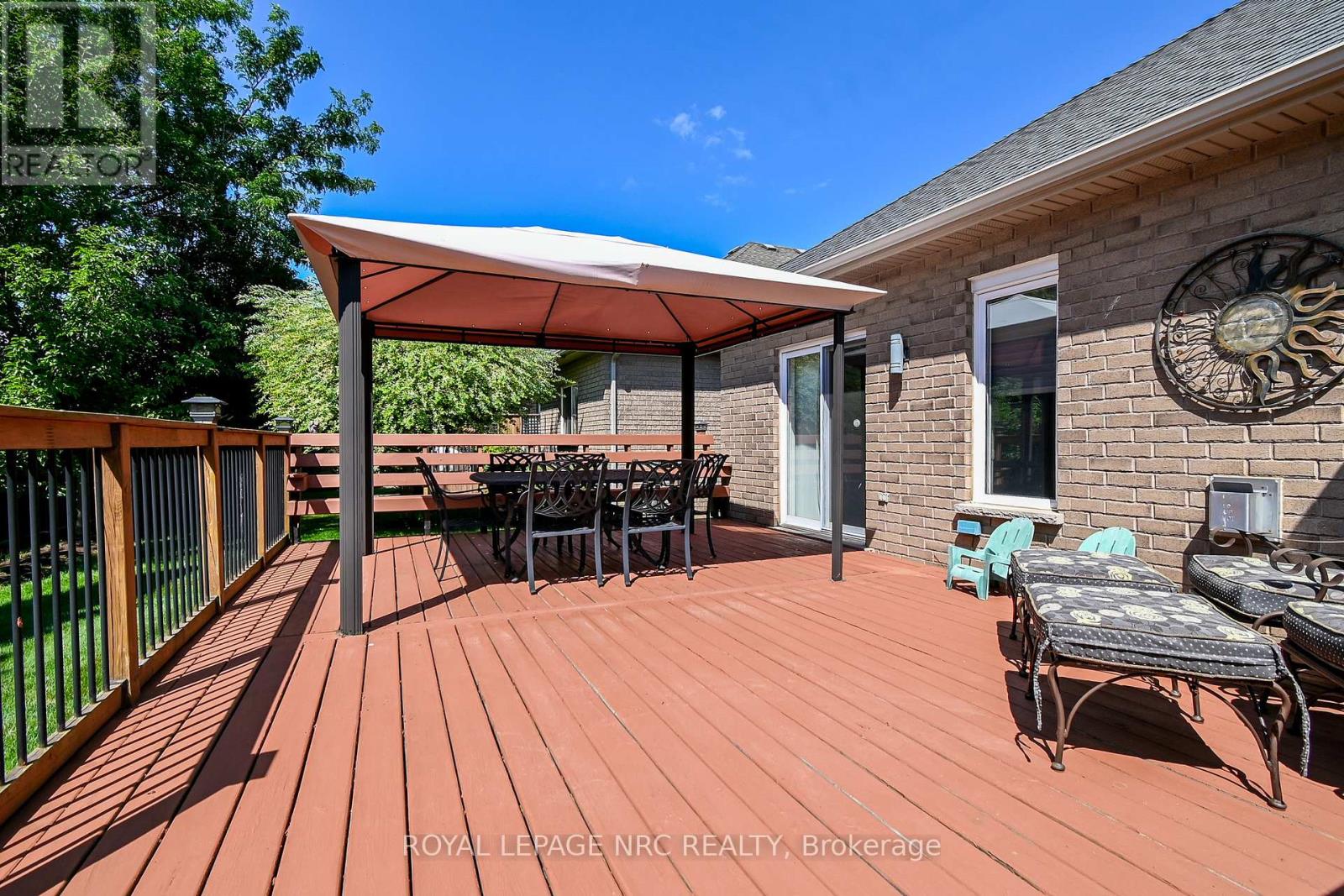 39 Loretta Drive, Niagara-On-The-Lake, Ontario  L0S 1T0 - Photo 38 - X12321916
