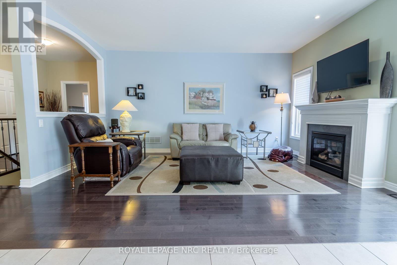 39 Loretta Drive, Niagara-On-The-Lake, Ontario  L0S 1T0 - Photo 9 - X12321916