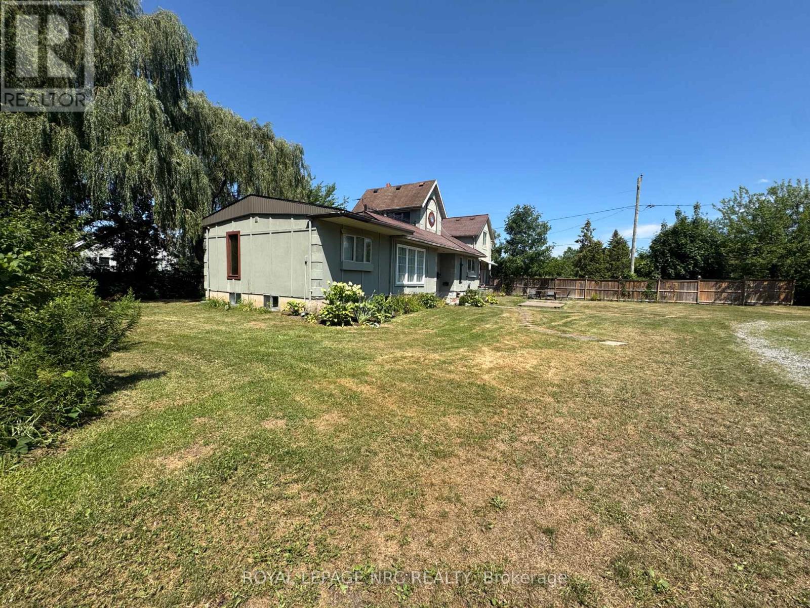 Property at 1233 MERRITTVILLE HIGHWAY image 4