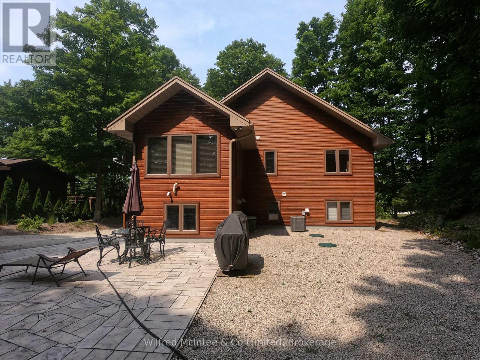 9 Carson Lake Crescent, South Bruce Peninsula, Ontario  N0H 2G0 - Photo 30 - X12321947