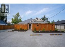 B/D 247 Finholm St Parksville