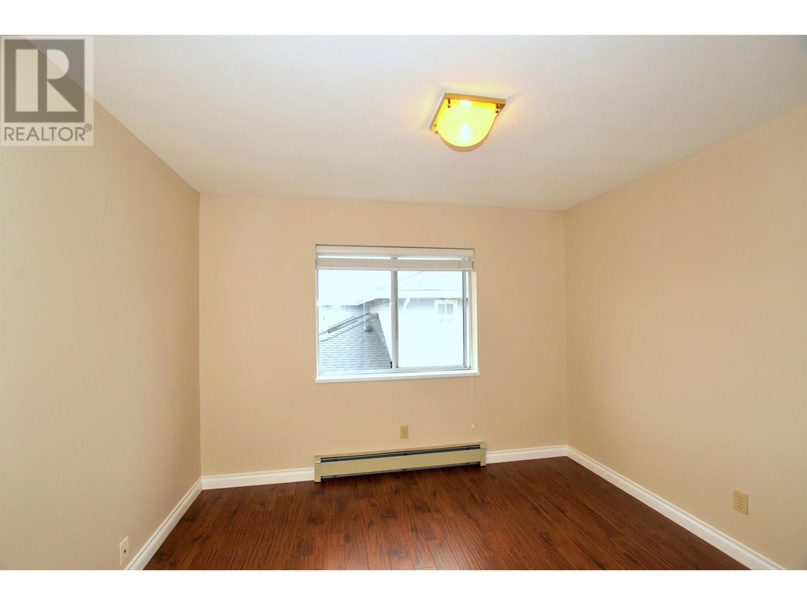6823 Grant Place, Burnaby, British Columbia  V5B 4X4 - Photo 14 - R3029730