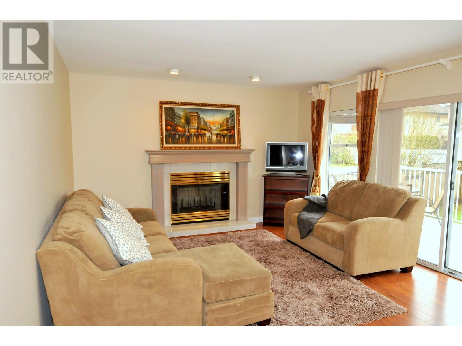 6823 Grant Place, Burnaby, British Columbia  V5B 4X4 - Photo 8 - R3029730