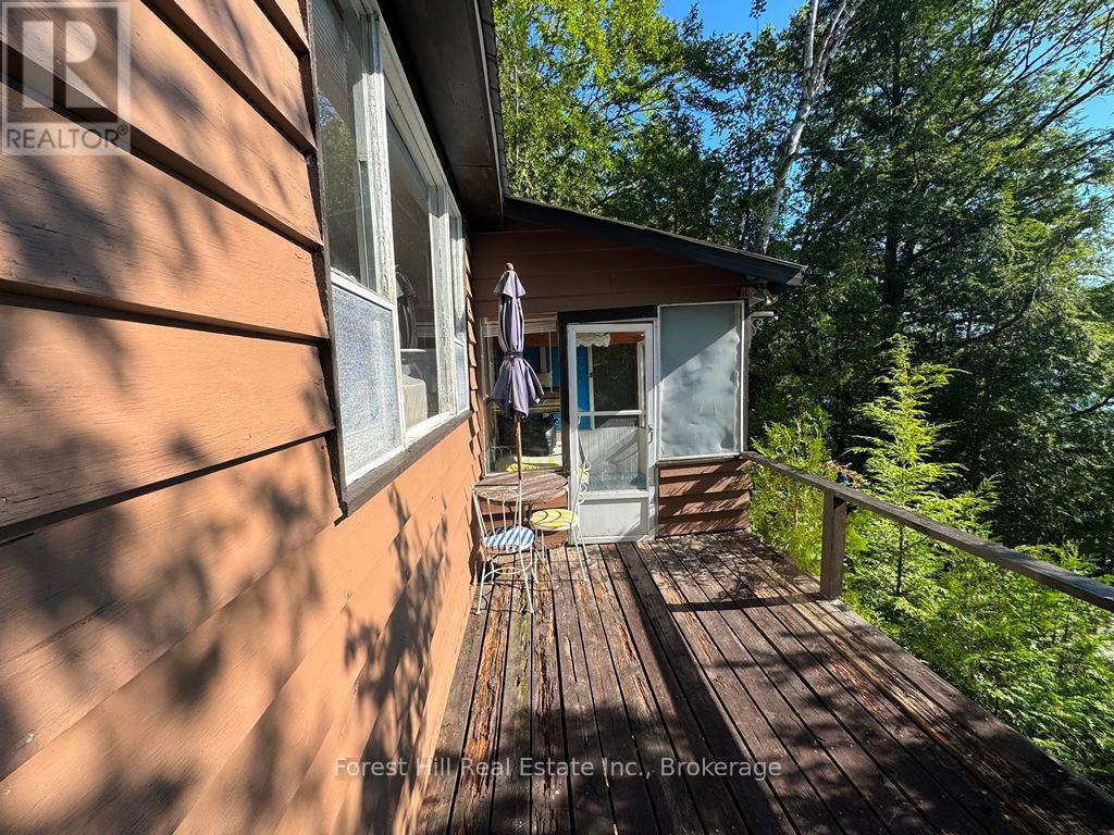 10689 Kawagama Lake, Algonquin Highlands, Ontario  P0A 1E0 - Photo 34 - X12321536