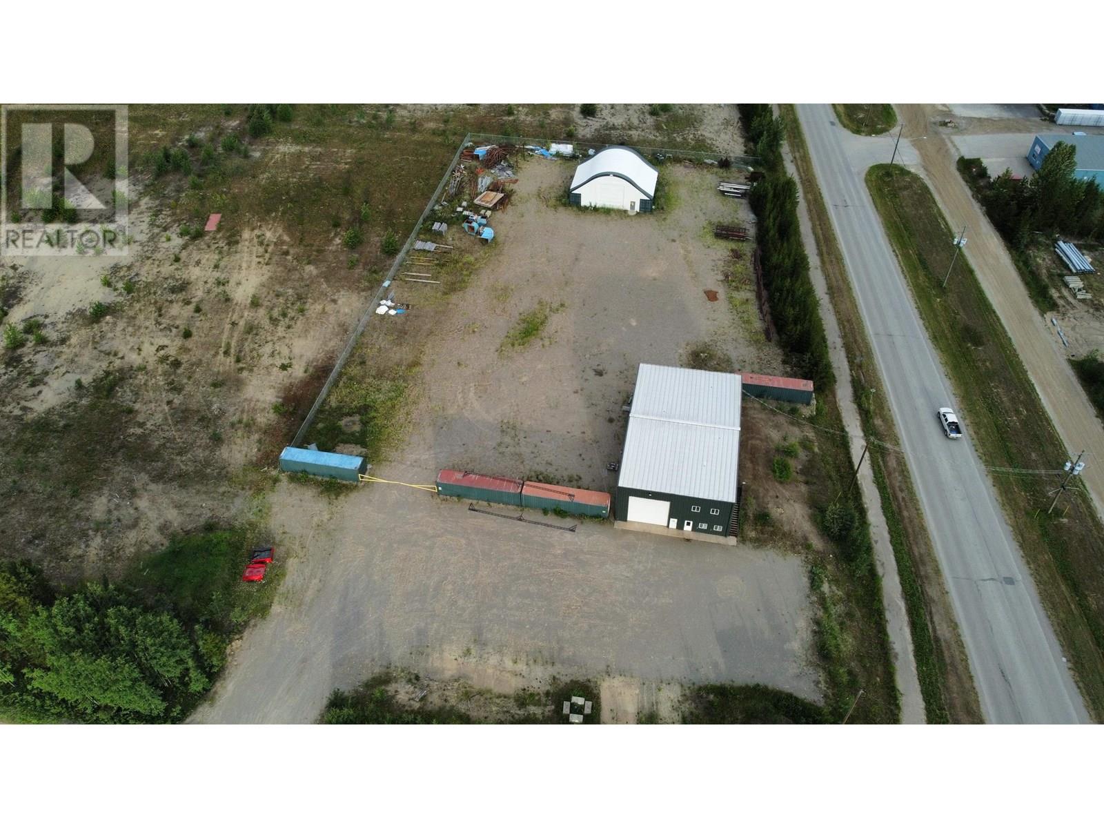1201 Mill Road, Mackenzie, British Columbia  V0J 2C0 - Photo 3 - C8066863