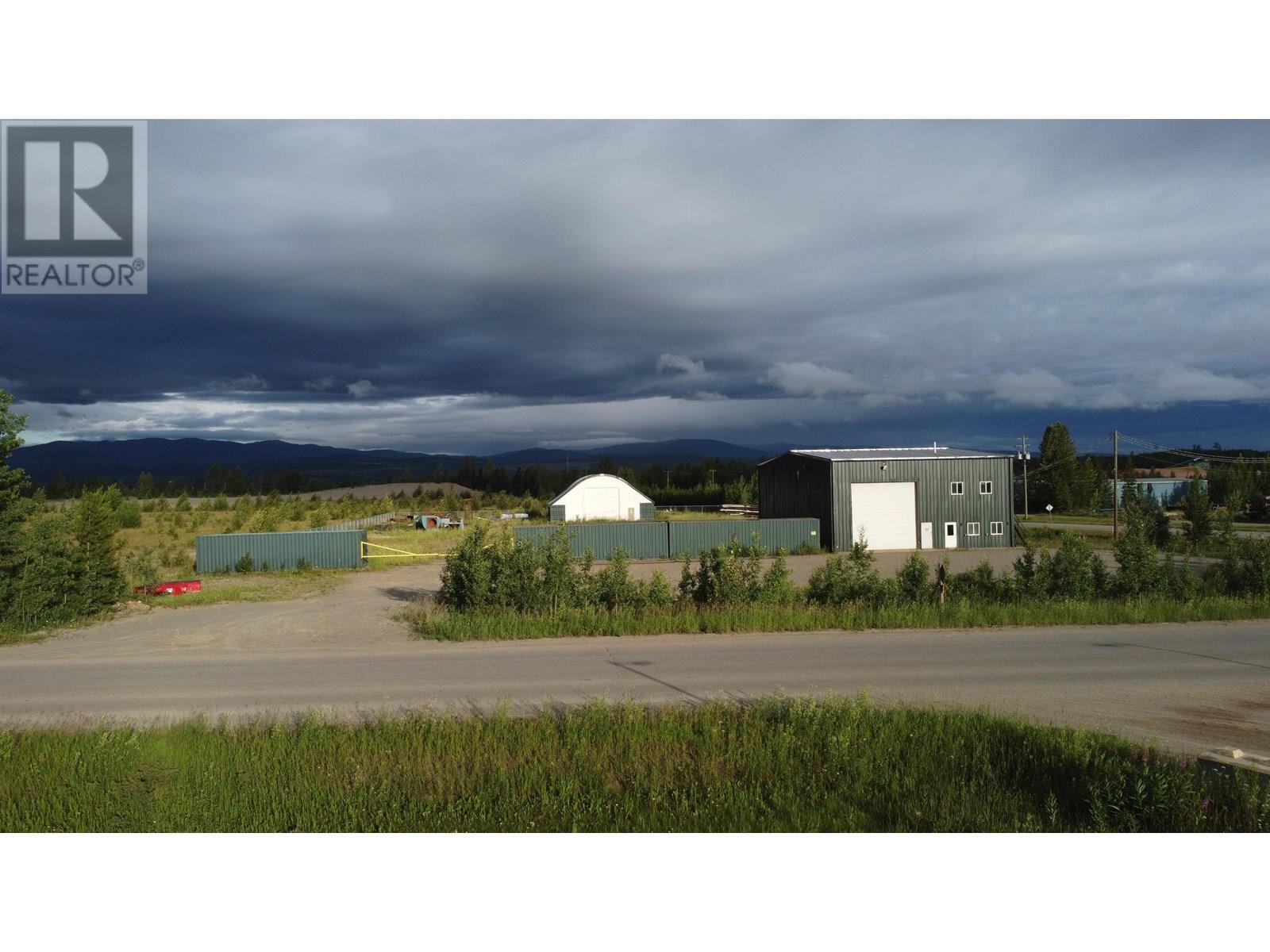1201 Mill Road, Mackenzie, British Columbia  V0J 2C0 - Photo 23 - C8066863