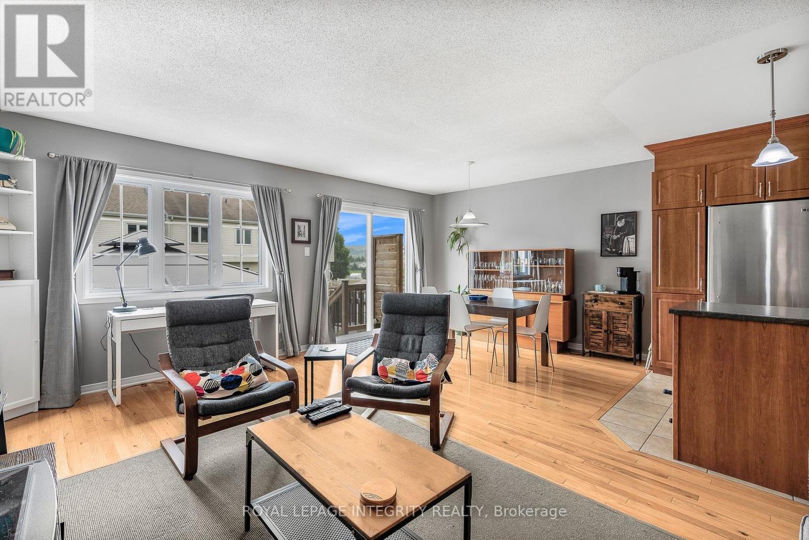 216 Eliot Street, Clarence-Rockland, Ontario  K4K 0E6 - Photo 13 - X12322012