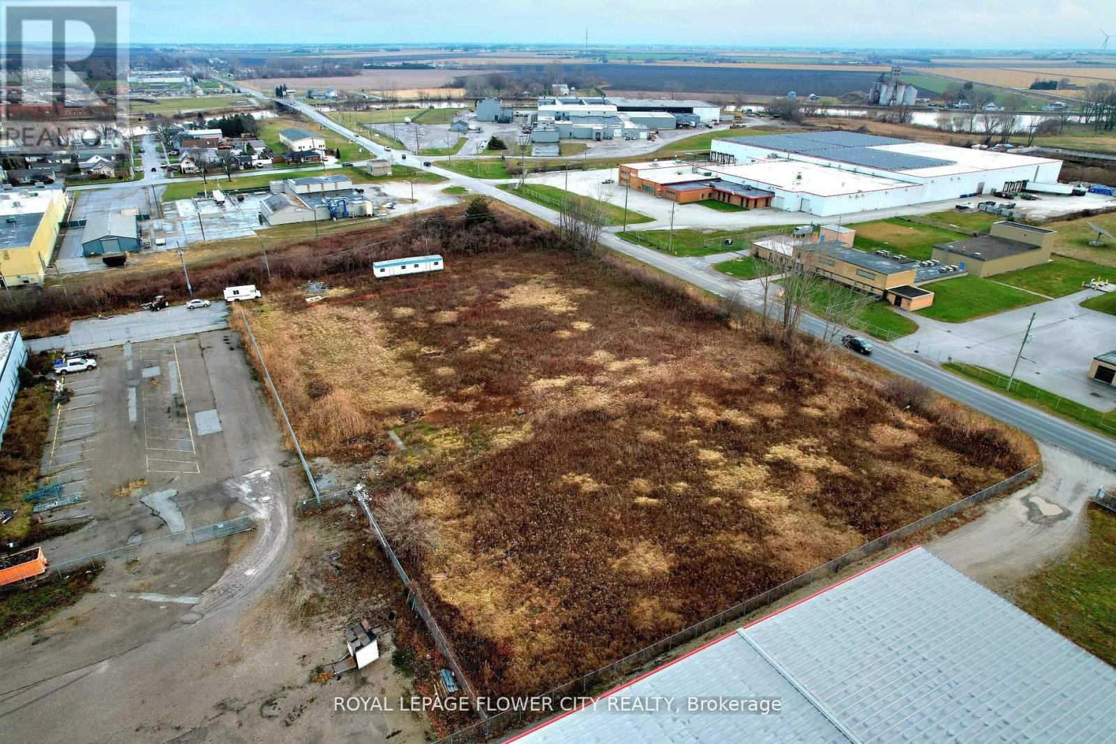 15 Mason Street, Chatham-Kent, Ontario  N8A 2L1 - Photo 7 - X12321996