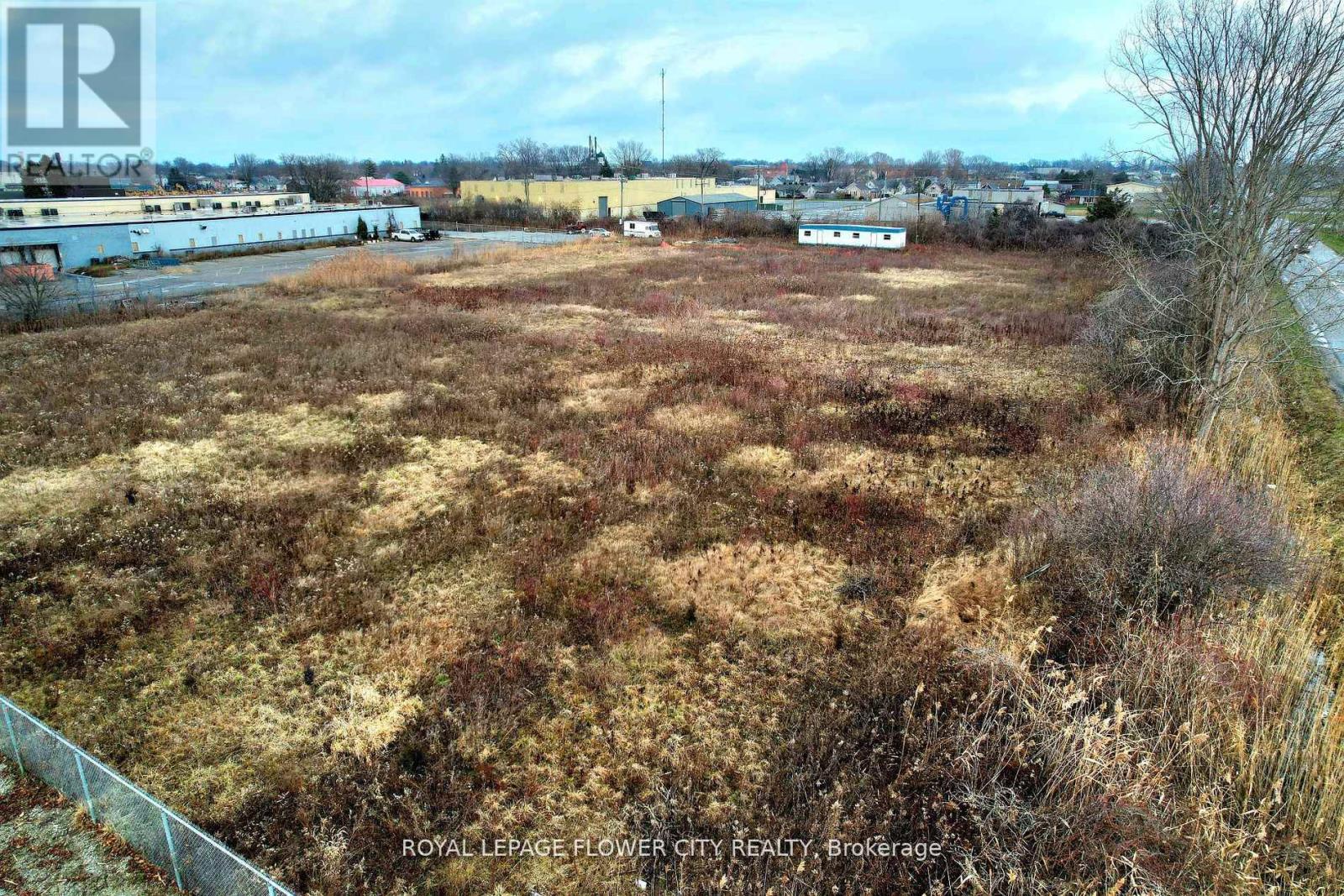 15 Mason Street, Chatham-Kent, Ontario  N8A 2L1 - Photo 9 - X12321996