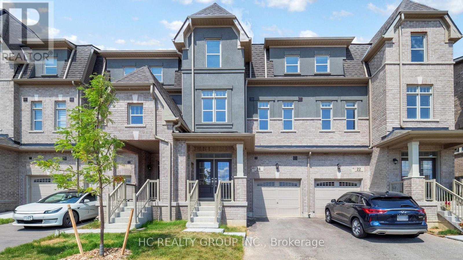 Property at 24 FOXSPARROW ROAD image 1