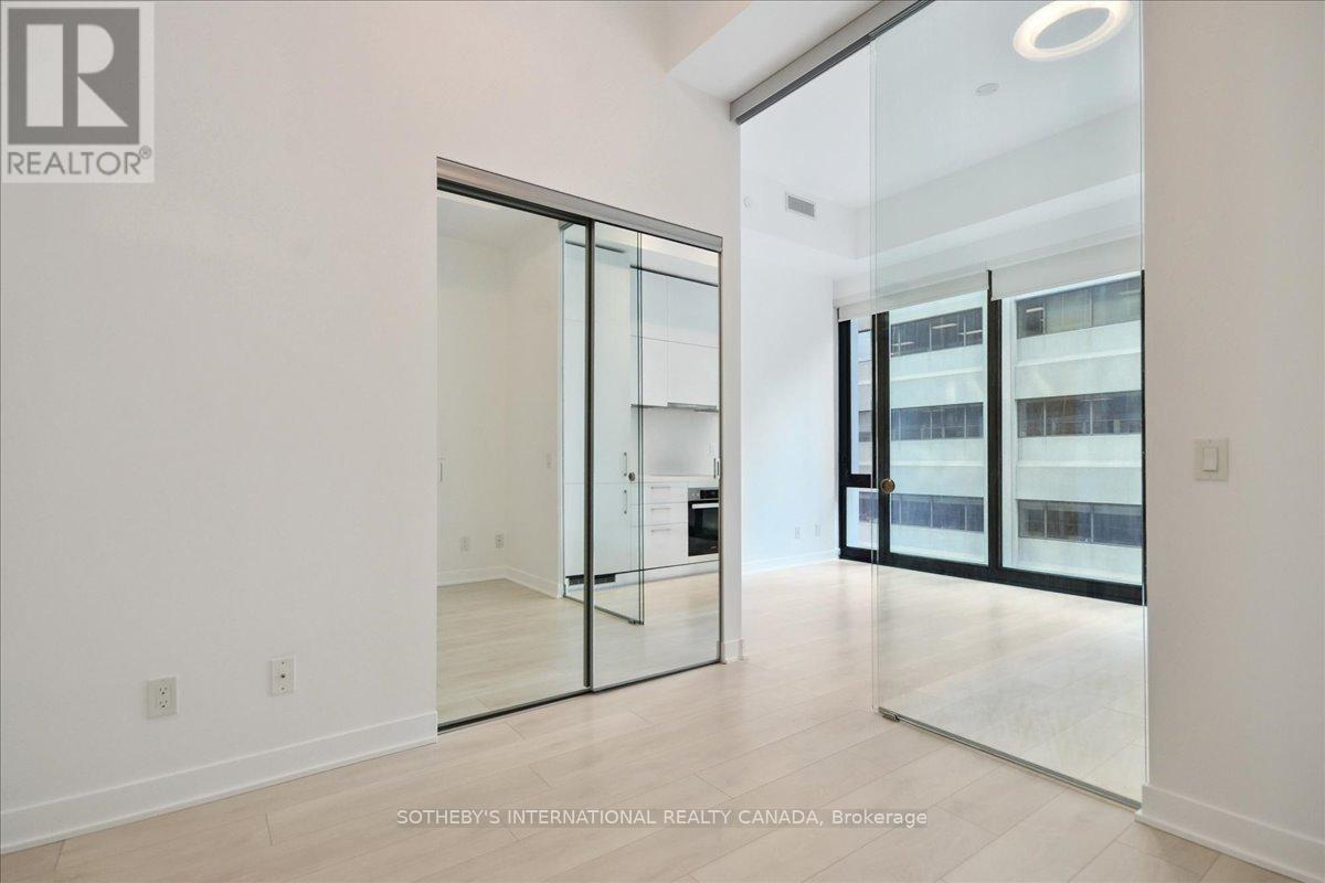 409 - 188 Cumberland Street, Toronto, Ontario  M5R 0B6 - Photo 12 - C12322041