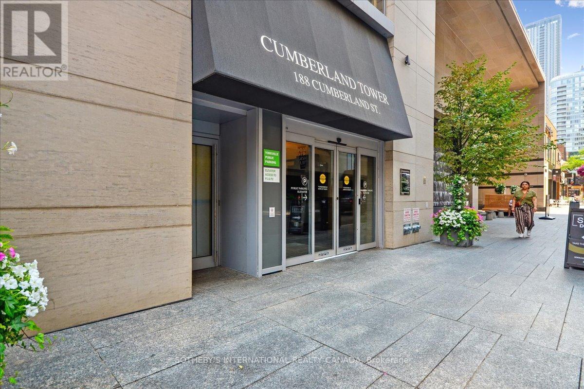 409 - 188 Cumberland Street, Toronto, Ontario  M5R 0B6 - Photo 2 - C12322041