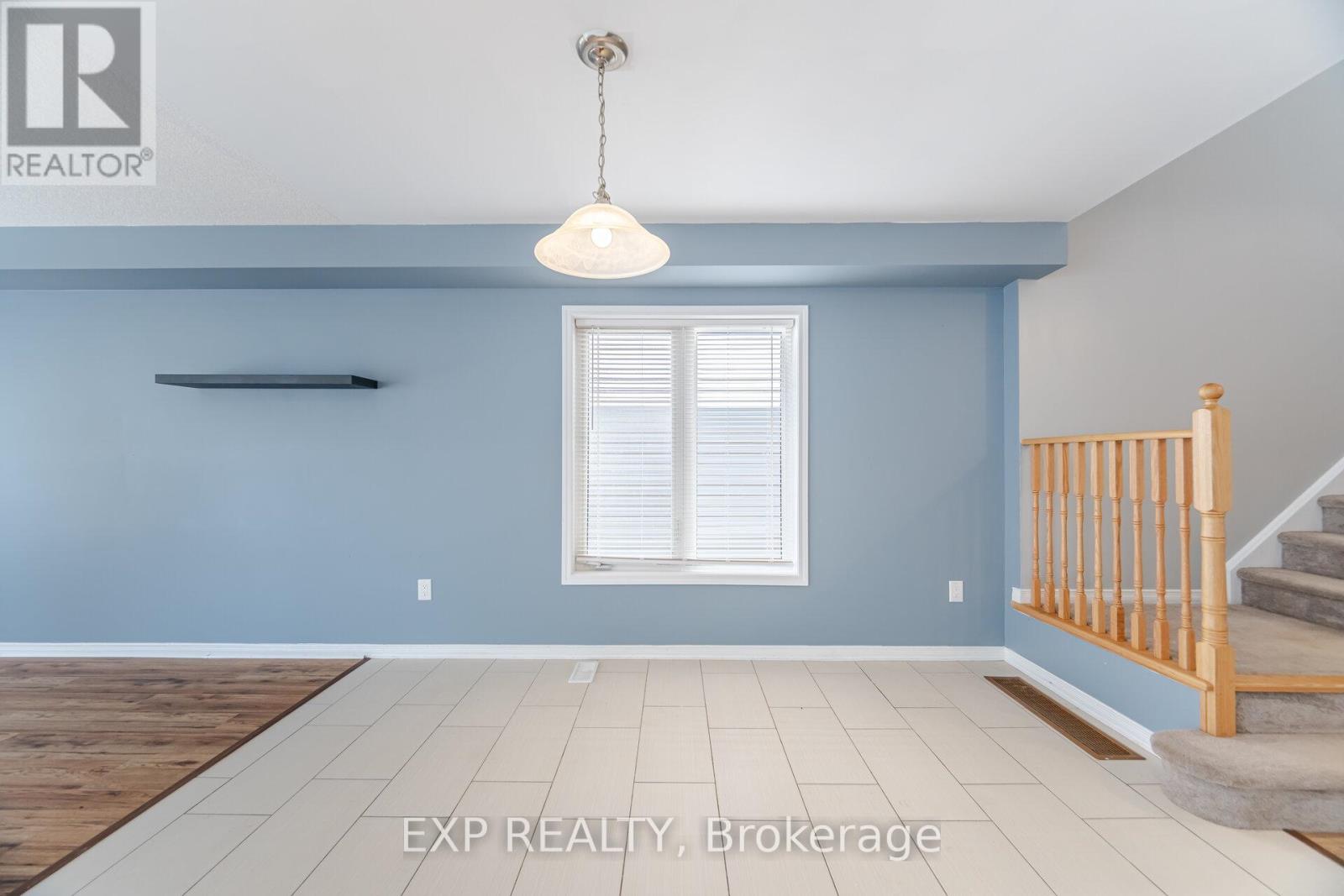 67 Thompson Road, Haldimand, Ontario  N3W 2G9 - Photo 12 - X12312692