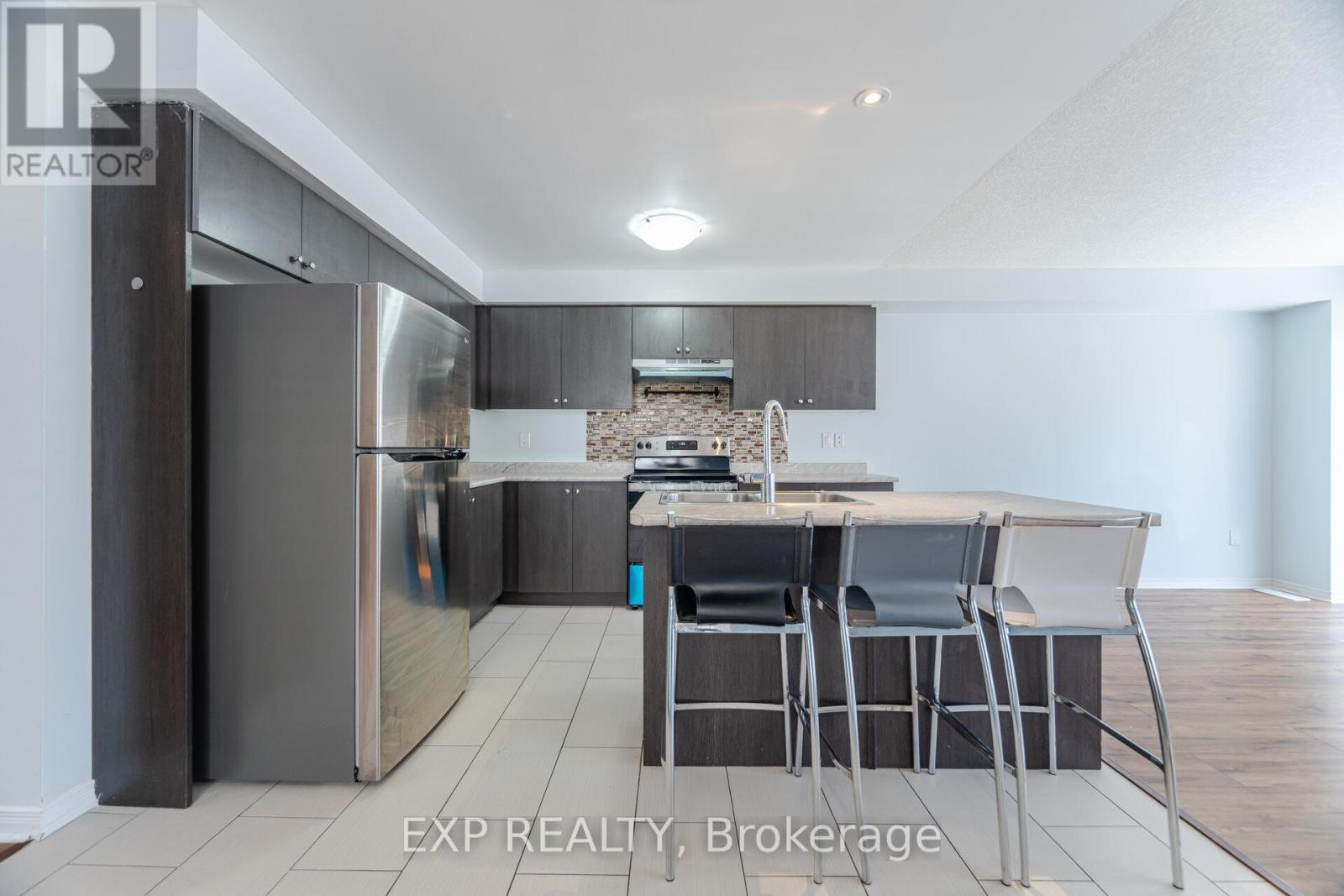 67 Thompson Road, Haldimand, Ontario  N3W 2G9 - Photo 21 - X12312692