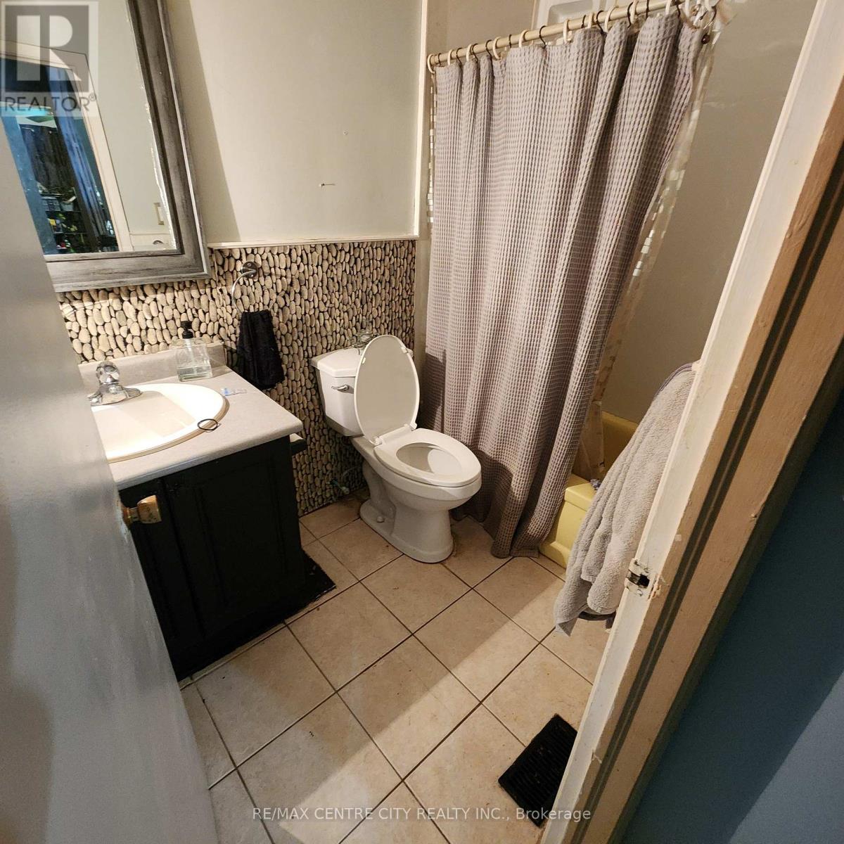 360 Stratton Drive, London East, Ontario  N5W 4Z7 - Photo 13 - X12319670