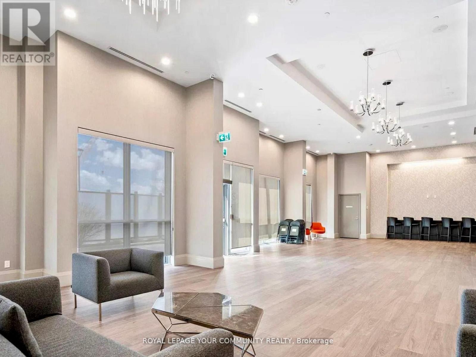 525 - 8 Trent Avenue, Toronto, Ontario  M4C 0A6 - Photo 12 - E12322053