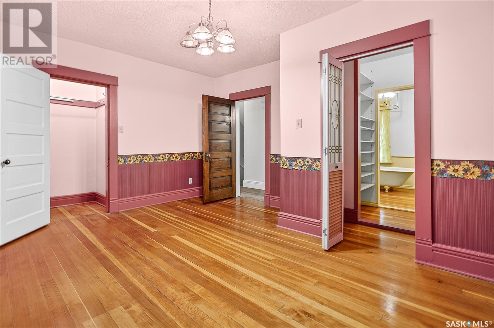 430 Ominica Street W, Moose Jaw, Saskatchewan  S6H 1X8 - Photo 34 - SK014489
