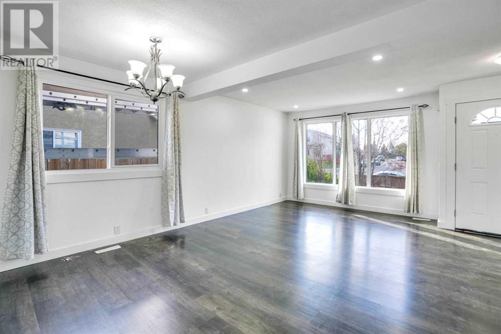Property at 343 falshire Drive NE image 5