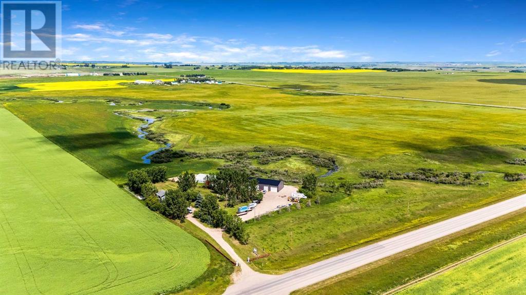 253042 Ab-901, Carseland, Alberta  T1P 1J6 - Photo 2 - A2243755
