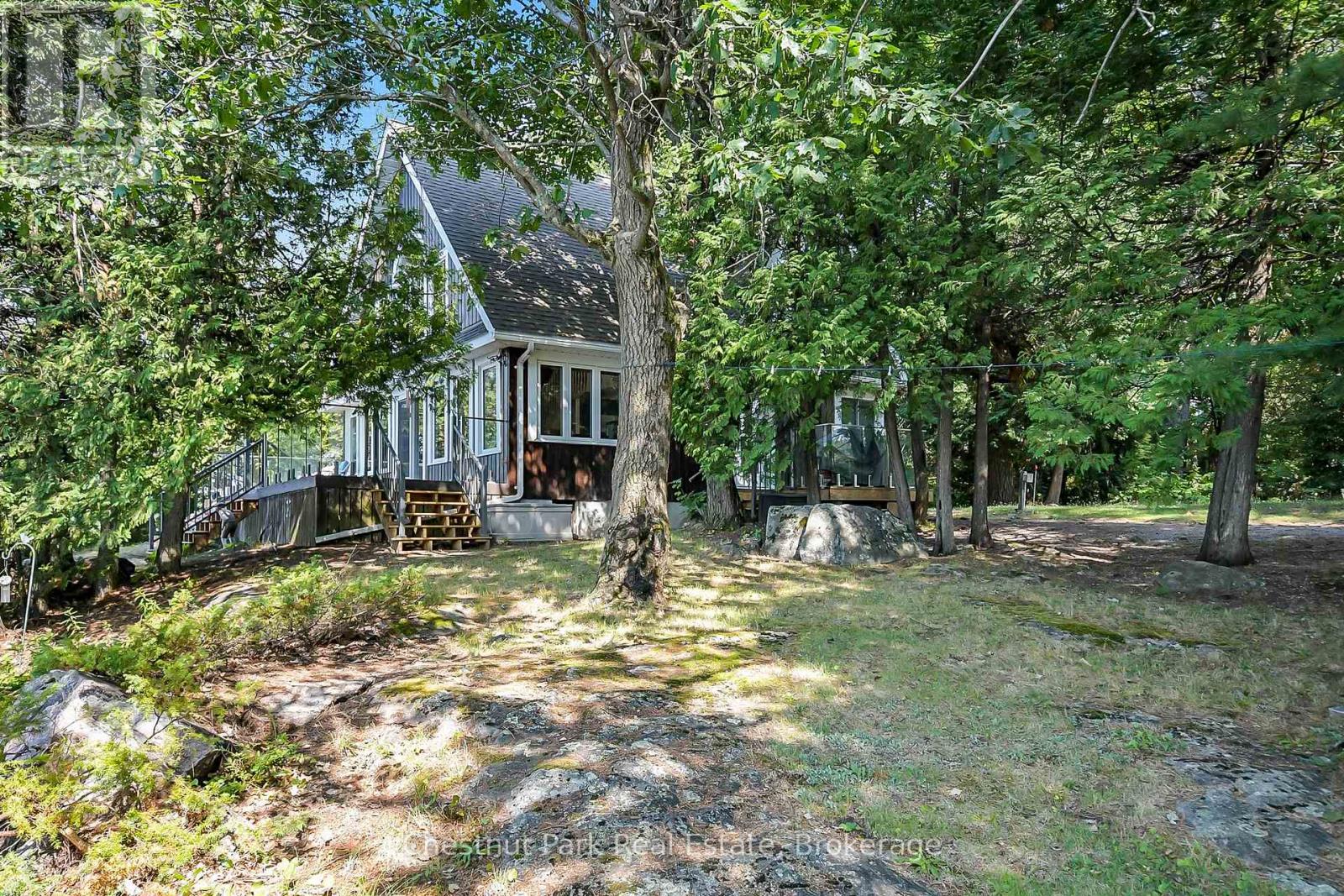 1037 Fire Route 20g, Gravenhurst, Ontario  P1P 1R3 - Photo 4 - X12322103