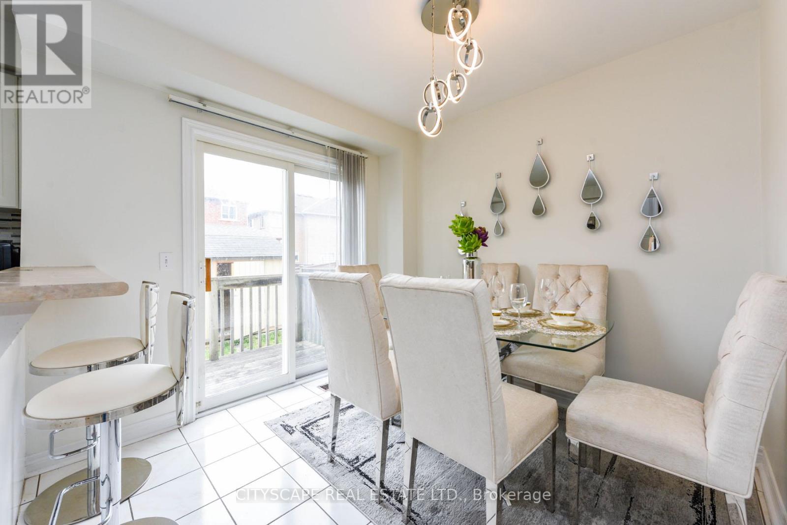 56 Checkerberry Crescent, Brampton, Ontario  L6R 2S6 - Photo 12 - W12322098