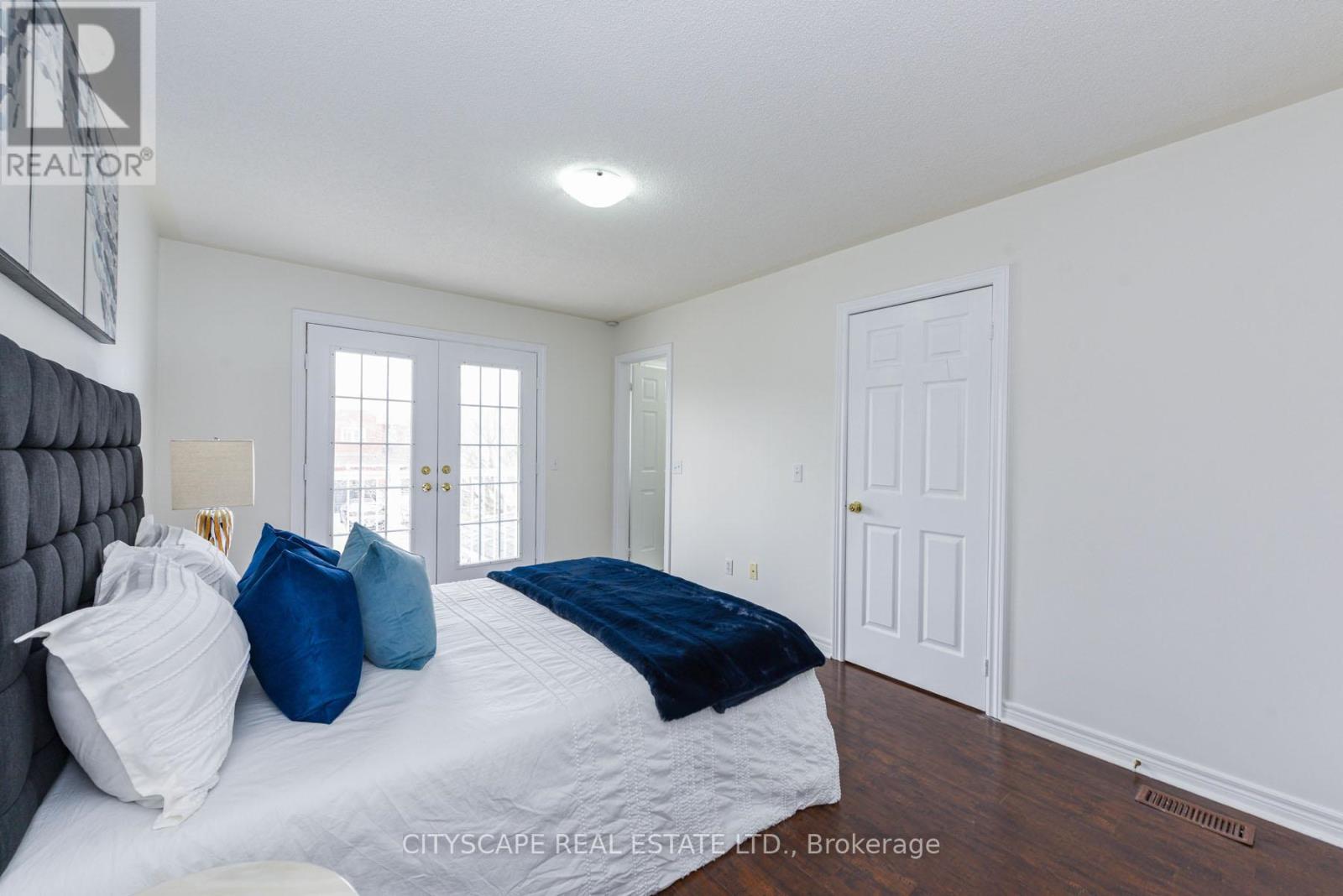56 Checkerberry Crescent, Brampton, Ontario  L6R 2S6 - Photo 24 - W12322098