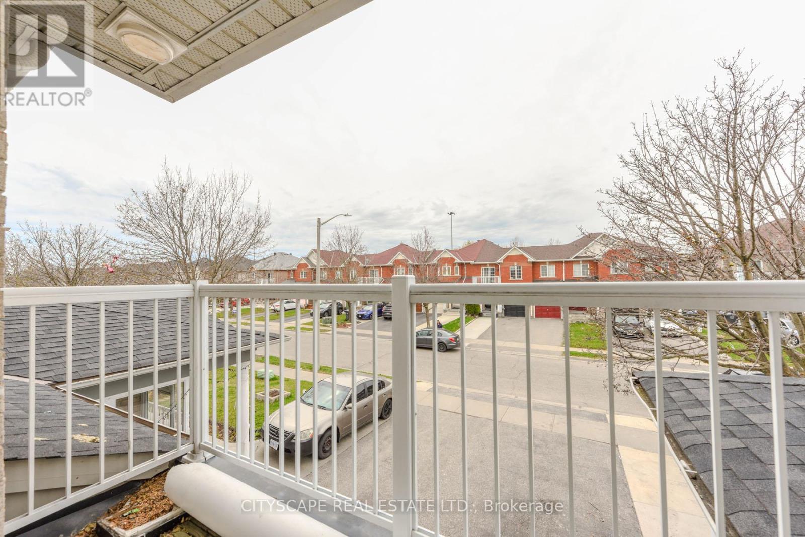 56 Checkerberry Crescent, Brampton, Ontario  L6R 2S6 - Photo 27 - W12322098