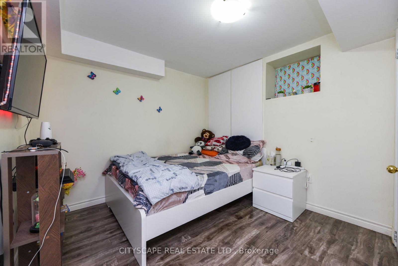 56 Checkerberry Crescent, Brampton, Ontario  L6R 2S6 - Photo 34 - W12322098