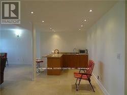 5241 Adobe Court, Mississauga, Ontario  L5M 0K8 - Photo 2 - W12321291