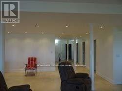 5241 Adobe Court, Mississauga, Ontario  L5M 0K8 - Photo 3 - W12321291