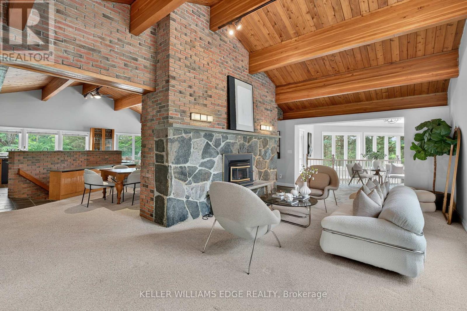 2360 8 Side Road, Burlington, Ontario  L7P 0M7 - Photo 11 - W12322127