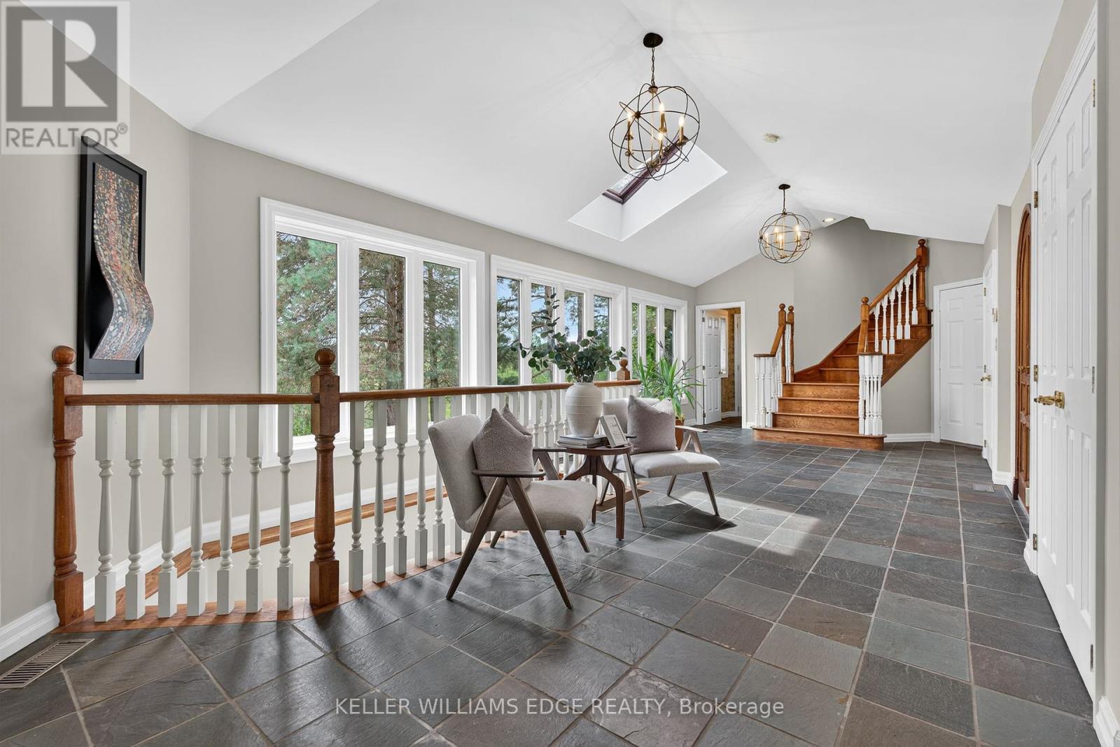 2360 8 Side Road, Burlington, Ontario  L7P 0M7 - Photo 9 - W12322127