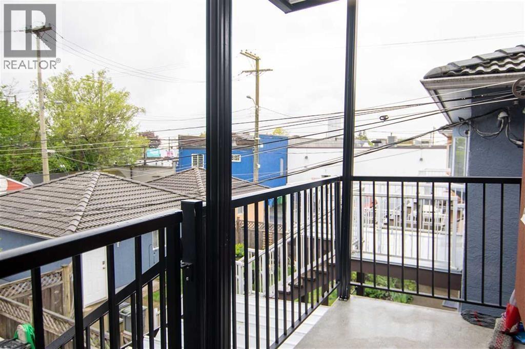 728 E 49th Avenue, Vancouver, British Columbia  V5W 2H4 - Photo 3 - R3033086