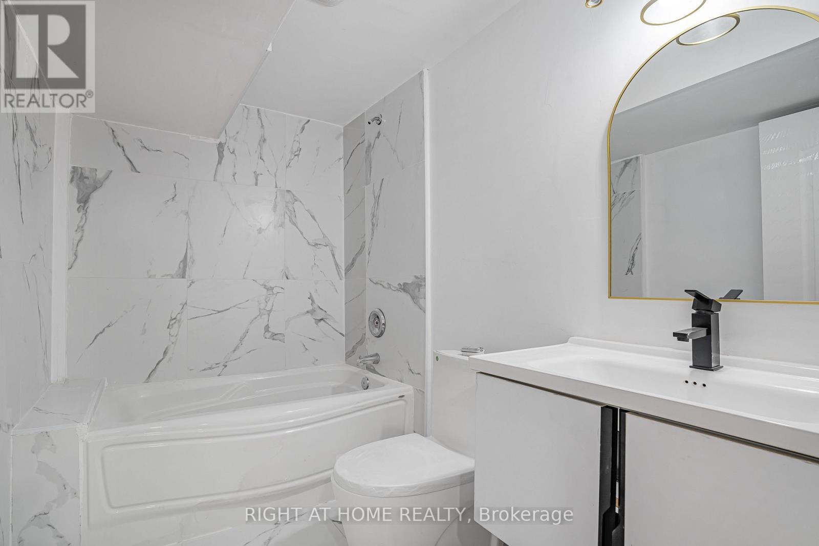 192 Closson Drive, Whitby, Ontario  L1P 0M6 - Photo 16 - E12322151